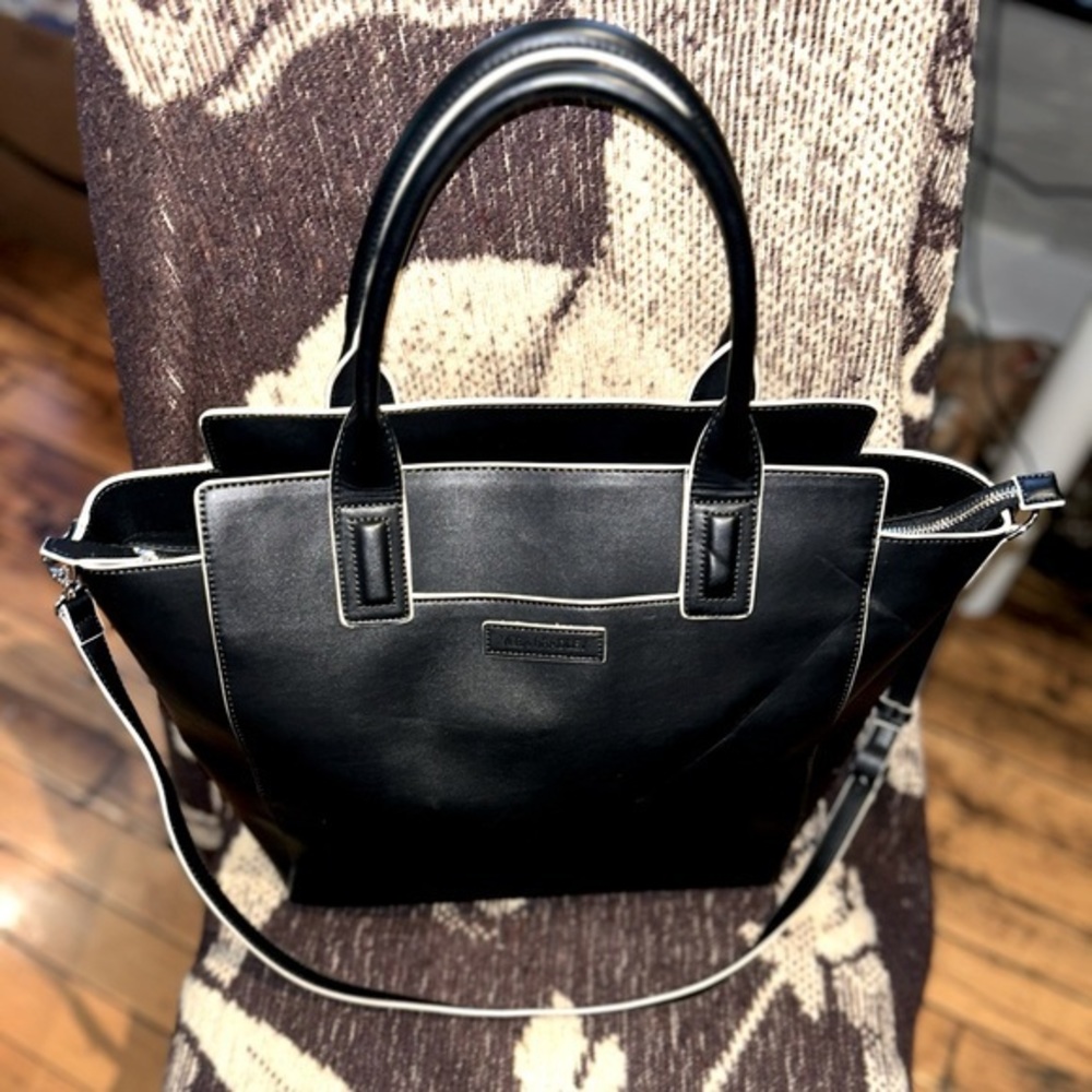 Vera Bradley Northbrook Black Tote | Tote Satchel | Faux Leather❤️‍🔥HP